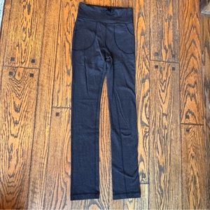 Lululemon straight legging size 4